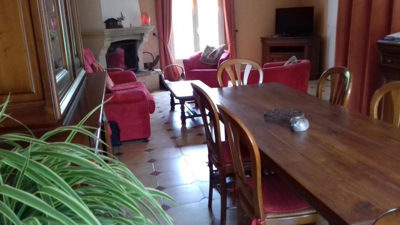 Bed and Breakfast La Madeleine Pezens Exterior foto